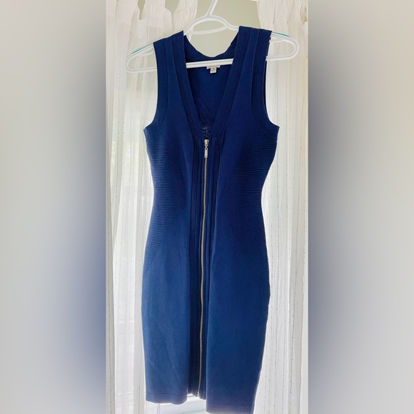 Guess bodycon dress - Picture 1 of 2